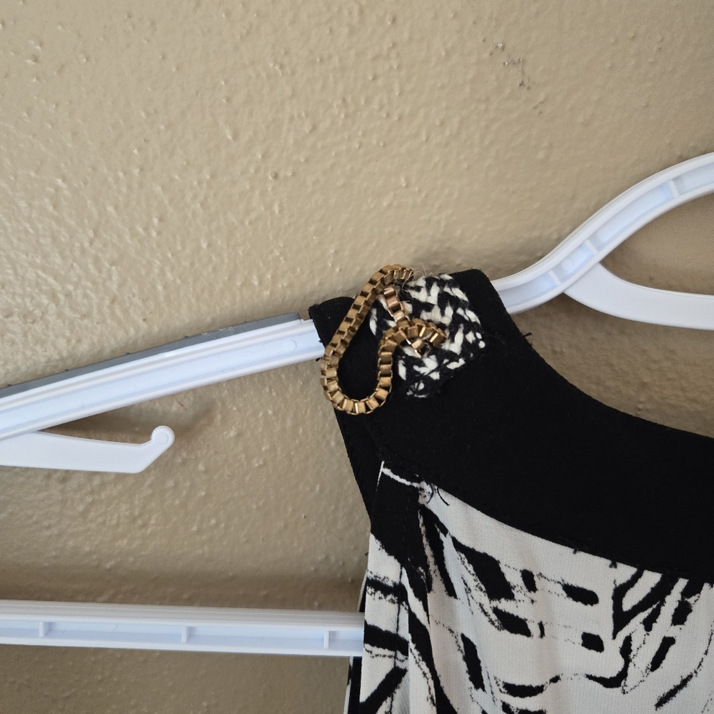 Stretchy Dress - Picture 7 of 10